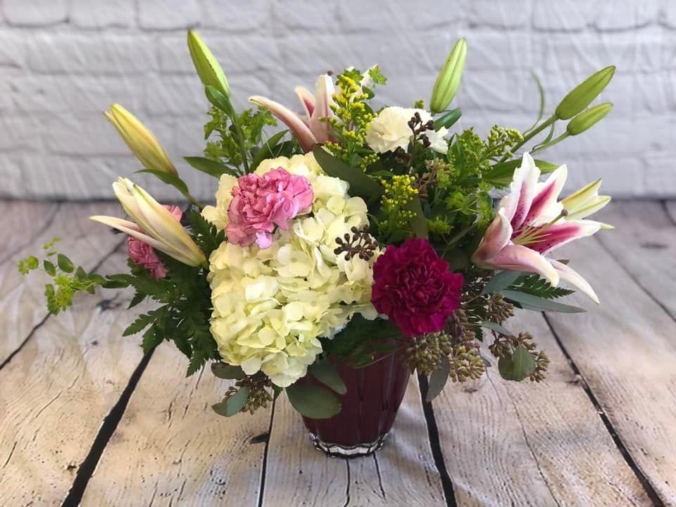 Four Seasons Florist - Clarksville, TN - Thumb 55